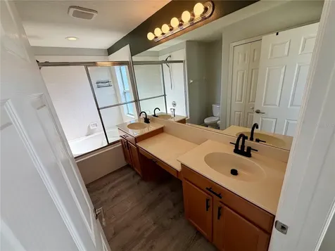 4209 Austen Falls Lane Orlando FL 32828