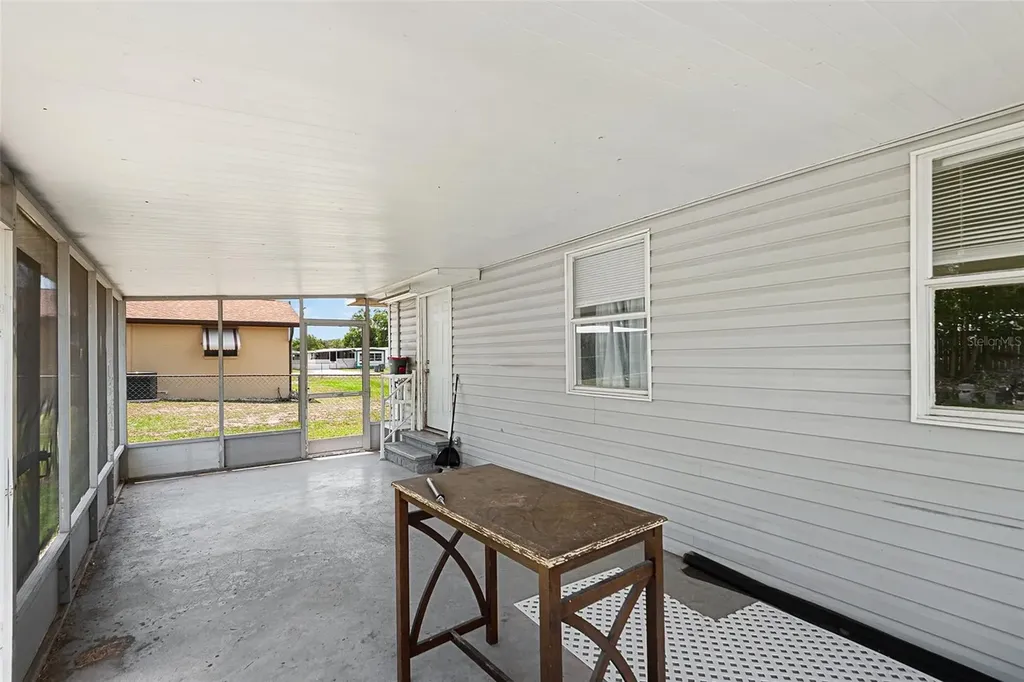 39014 Kirkland Drive Zephyrhills FL 33542