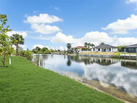 1505 NW 17th Street Cape Coral FL 33993