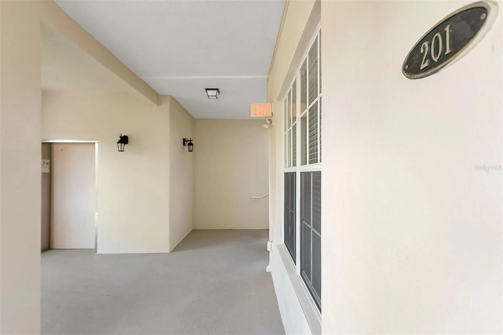 4392 Wardell Place Orlando FL 32814