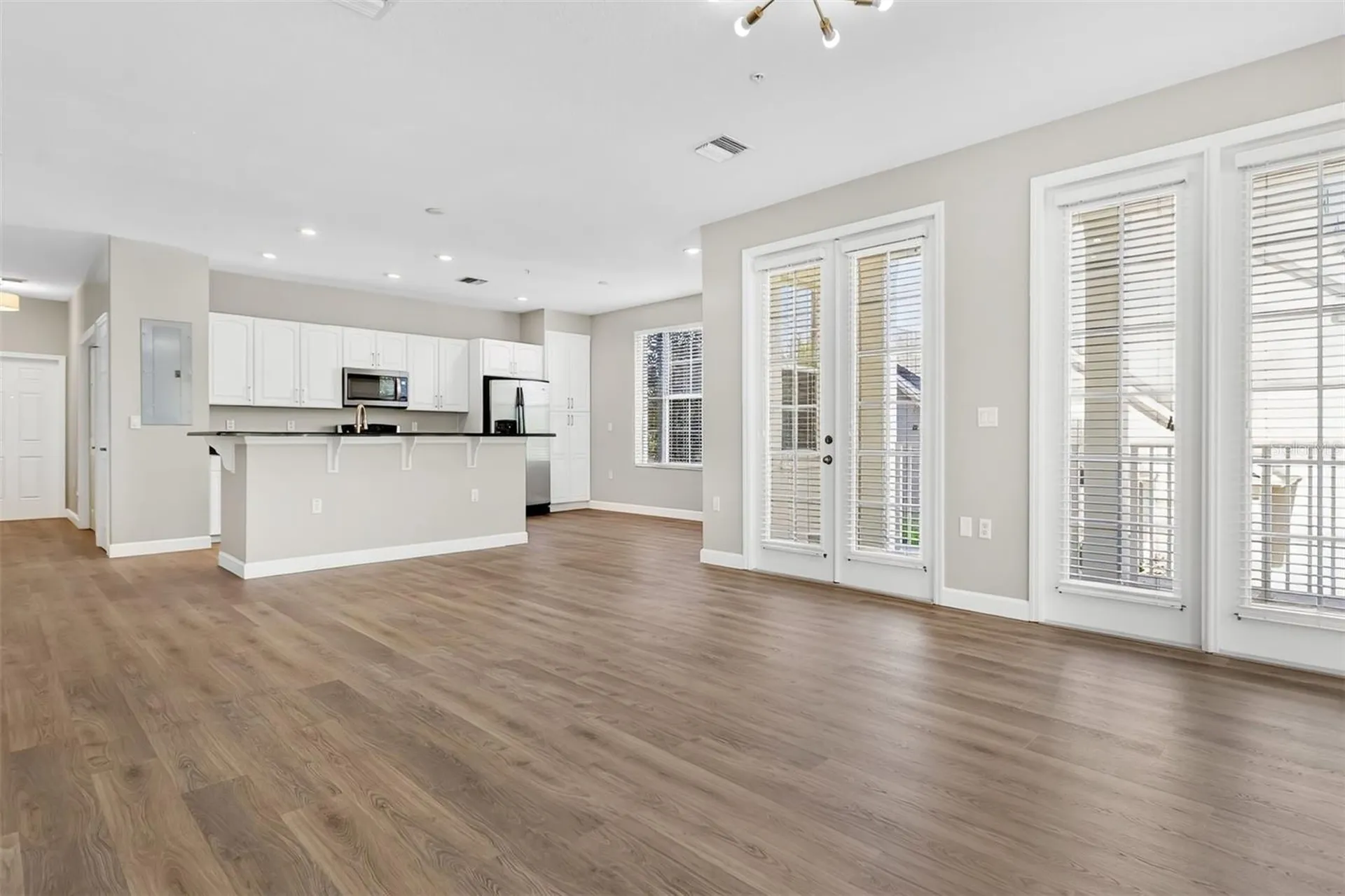 4392 Wardell Place Orlando FL 32814