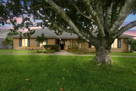 2202 Banbury Avenue Deltona FL 32725