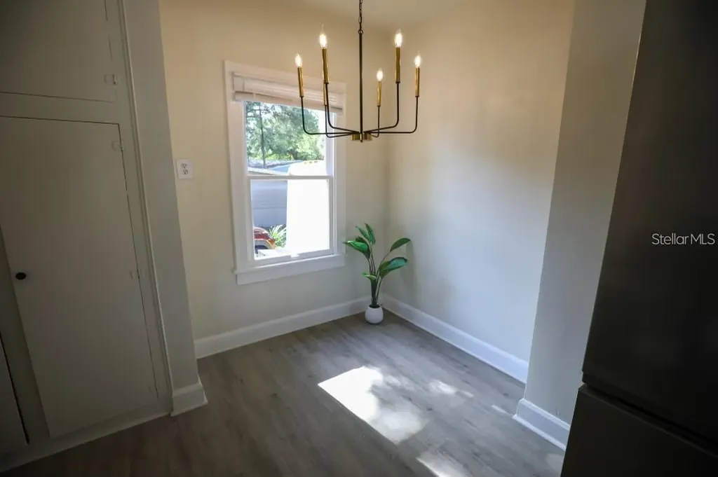 2521 4th Street S St Petersburg FL 33705