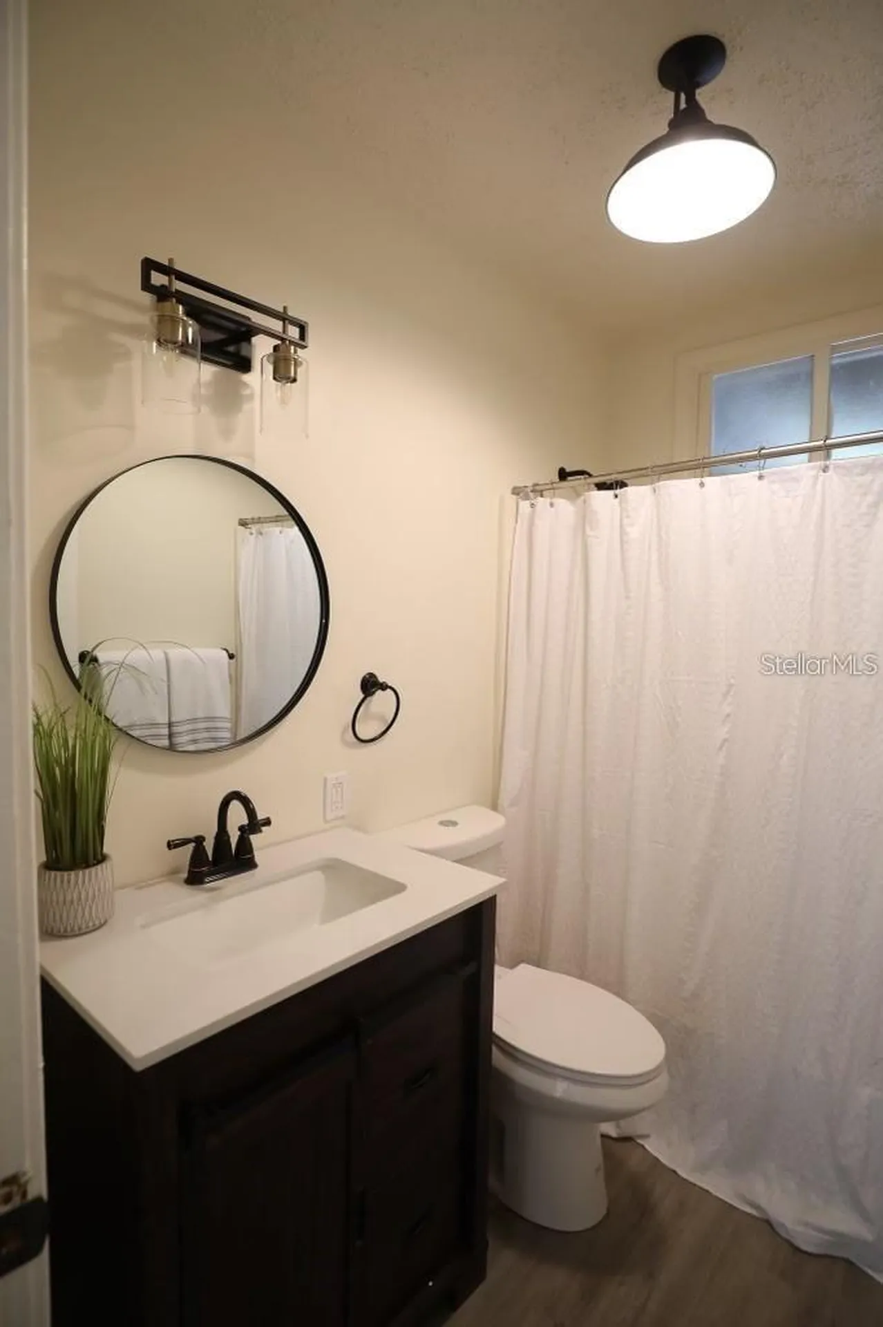 2521 4th Street S St Petersburg FL 33705