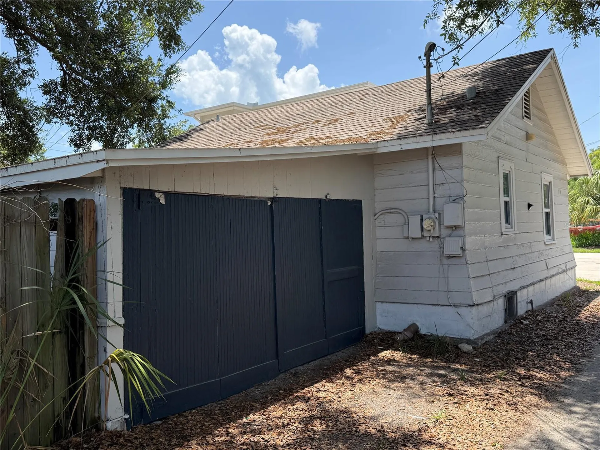 2521 4th Street S St Petersburg FL 33705