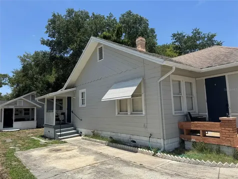 2521 4th Street S St Petersburg FL 33705