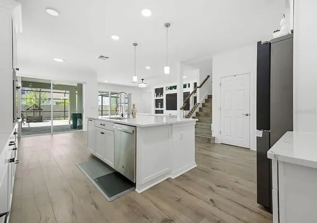 7792 Notched Pine Bend Wesley Chapel FL 33545