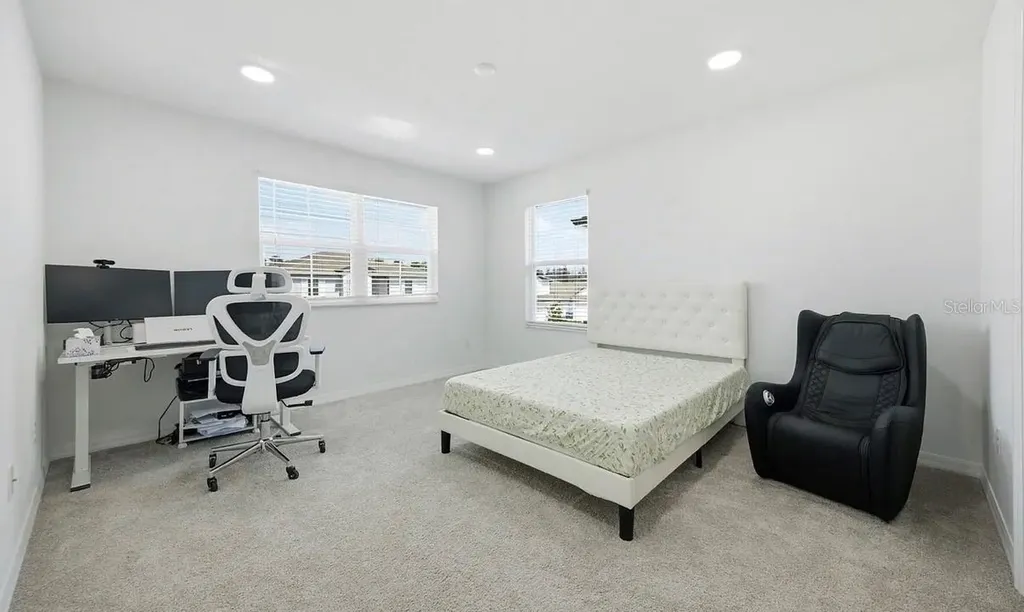 7792 Notched Pine Bend Wesley Chapel FL 33545
