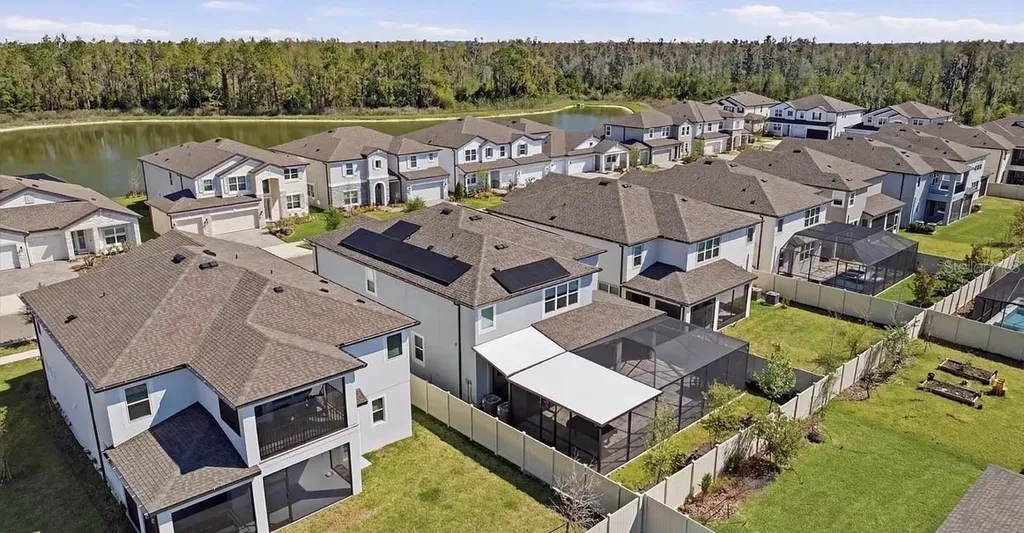 7792 Notched Pine Bend Wesley Chapel FL 33545