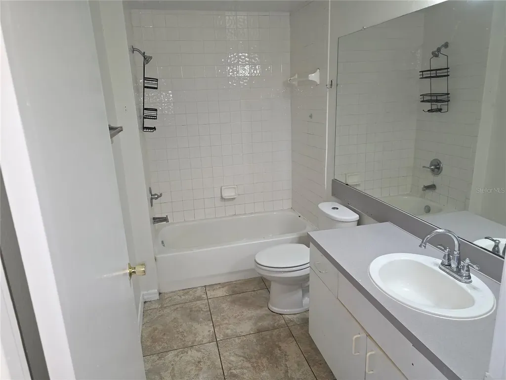 5566 Metrowest Boulevard Orlando FL 32811