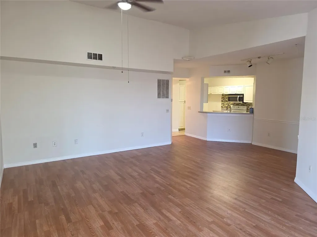 5566 Metrowest Boulevard Orlando FL 32811