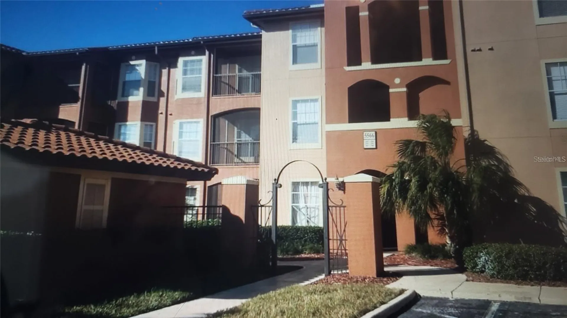 5566 Metrowest Boulevard Orlando FL 32811