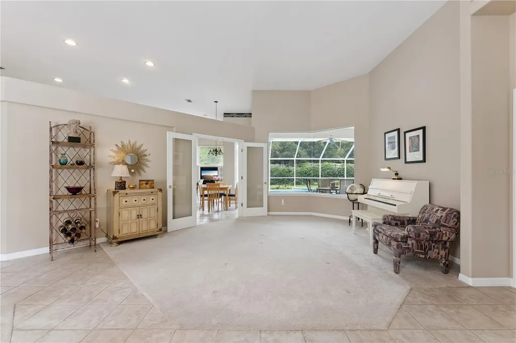 3823 Winding Lake Circle Orlando FL 32835