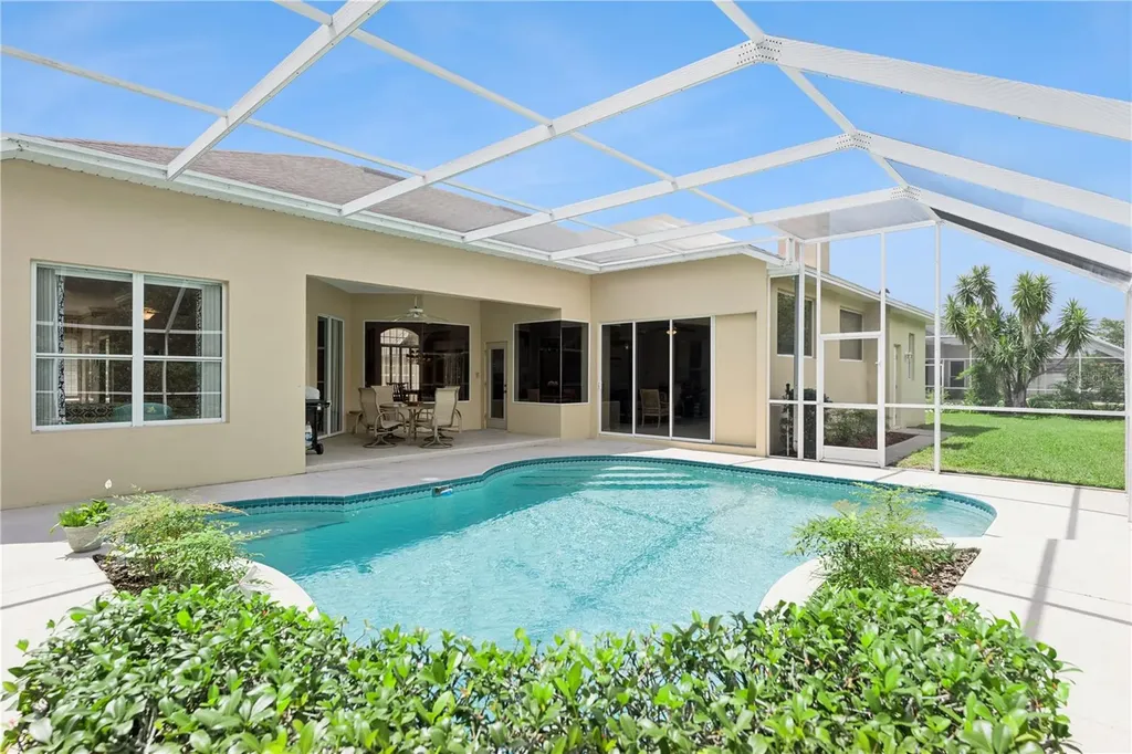 3823 Winding Lake Circle Orlando FL 32835