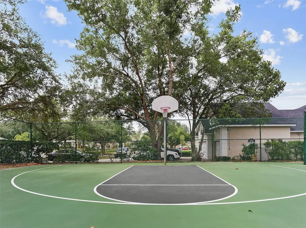 3823 Winding Lake Circle Orlando FL 32835