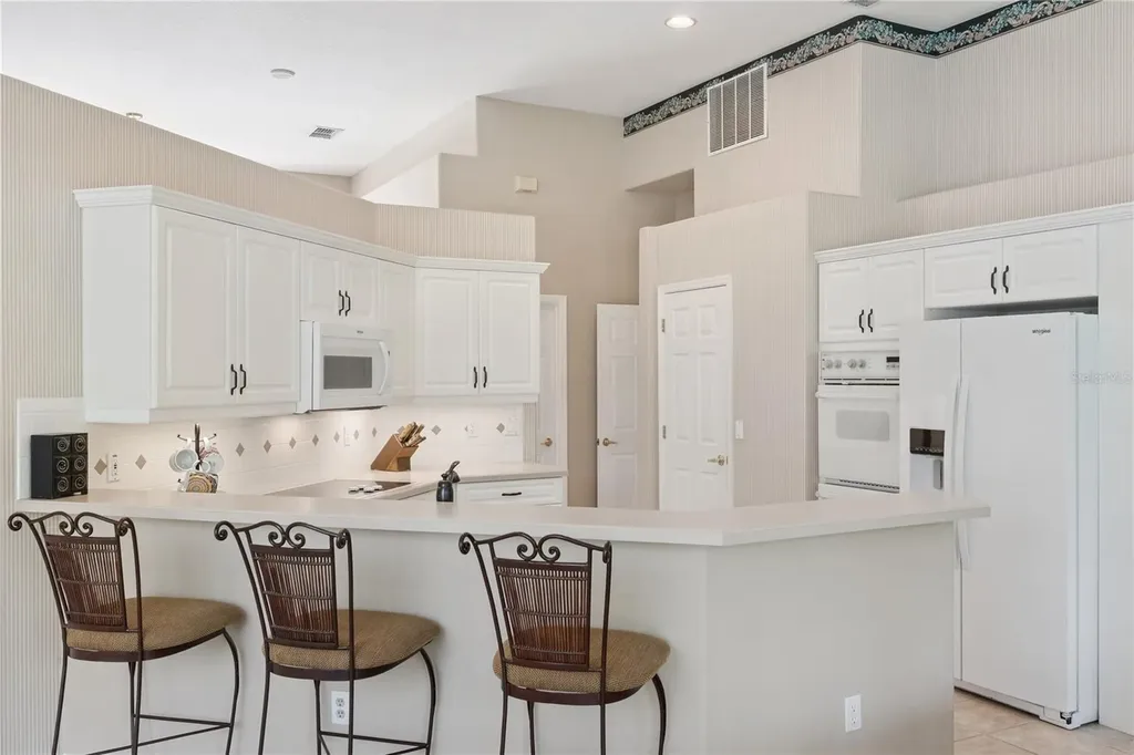 3823 Winding Lake Circle Orlando FL 32835