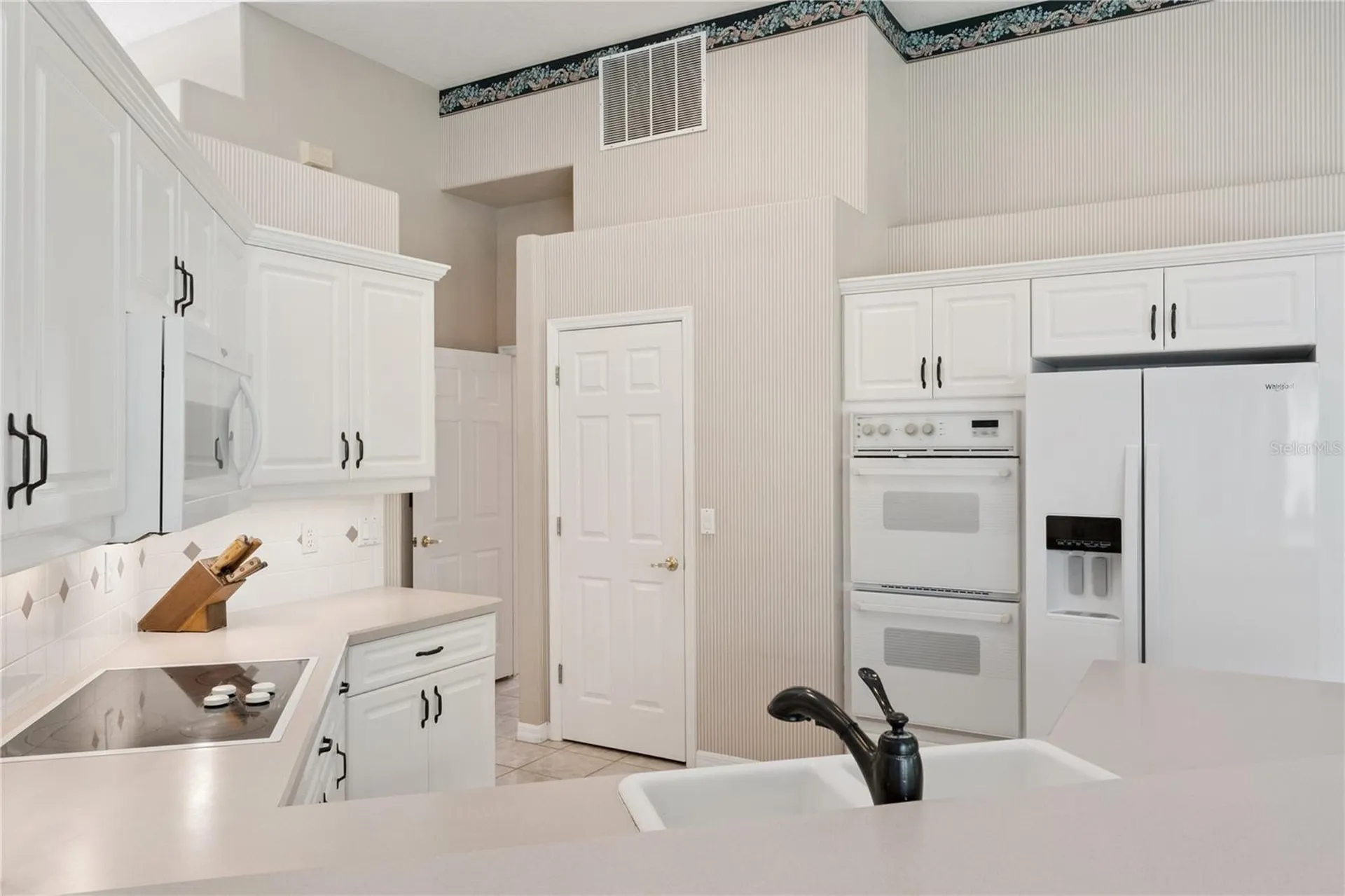 3823 Winding Lake Circle Orlando FL 32835