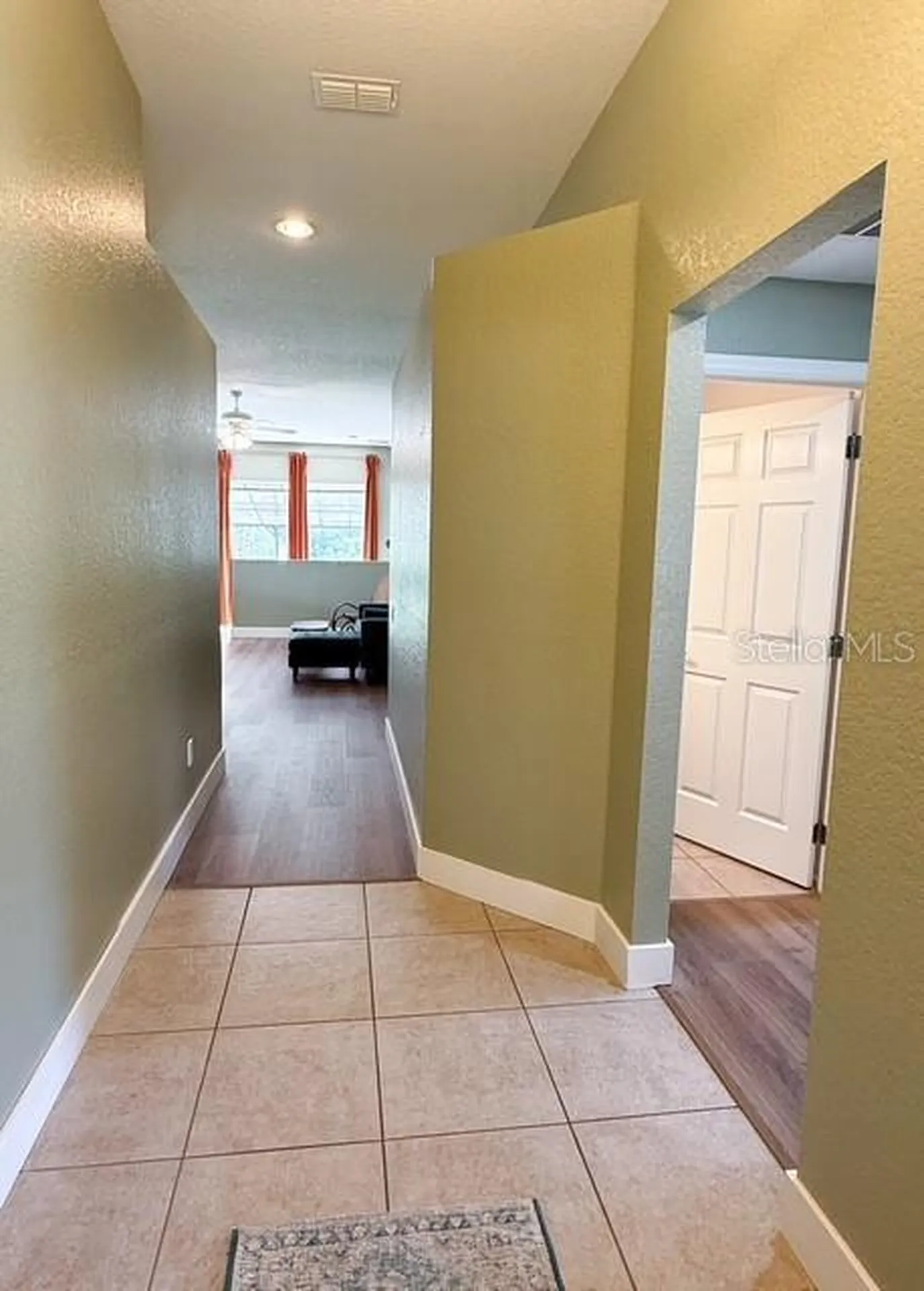 2956 Santa Maria Avenue Clermont FL 34715