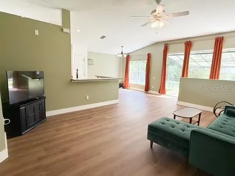 2956 Santa Maria Avenue Clermont FL 34715
