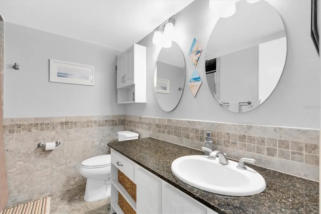719 Pinellas Bayway S St Petersburg FL 33715