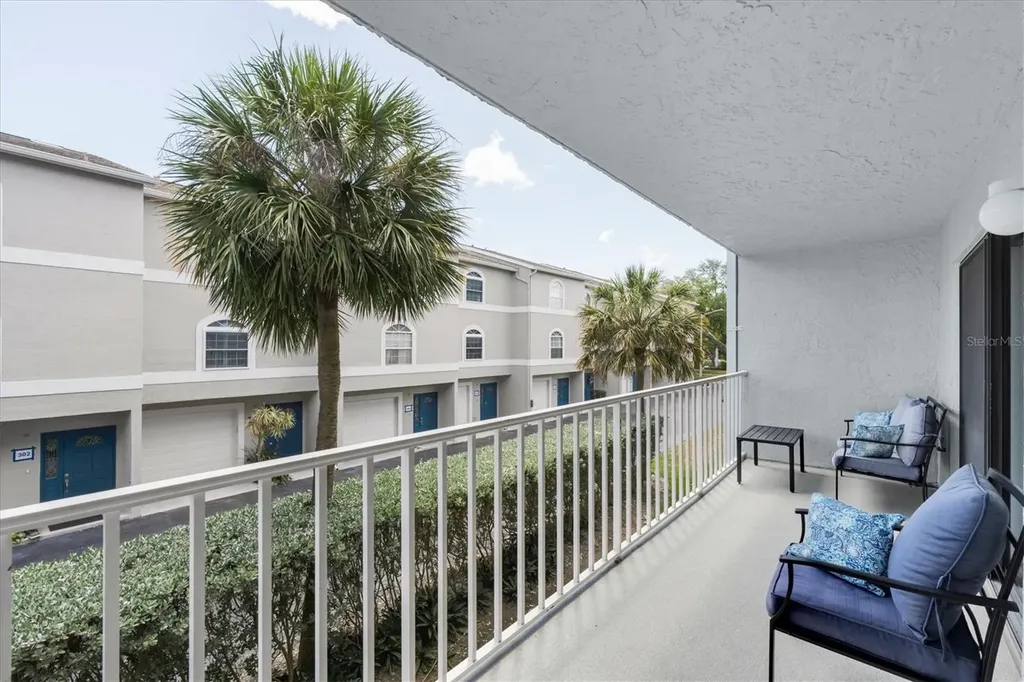 719 Pinellas Bayway S St Petersburg FL 33715