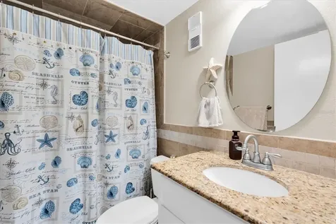 719 Pinellas Bayway S St Petersburg FL 33715