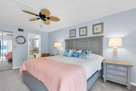 719 Pinellas Bayway S St Petersburg FL 33715