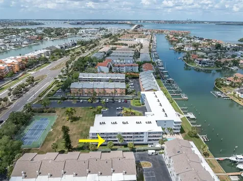 719 Pinellas Bayway S St Petersburg FL 33715