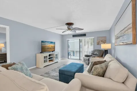 719 Pinellas Bayway S St Petersburg FL 33715