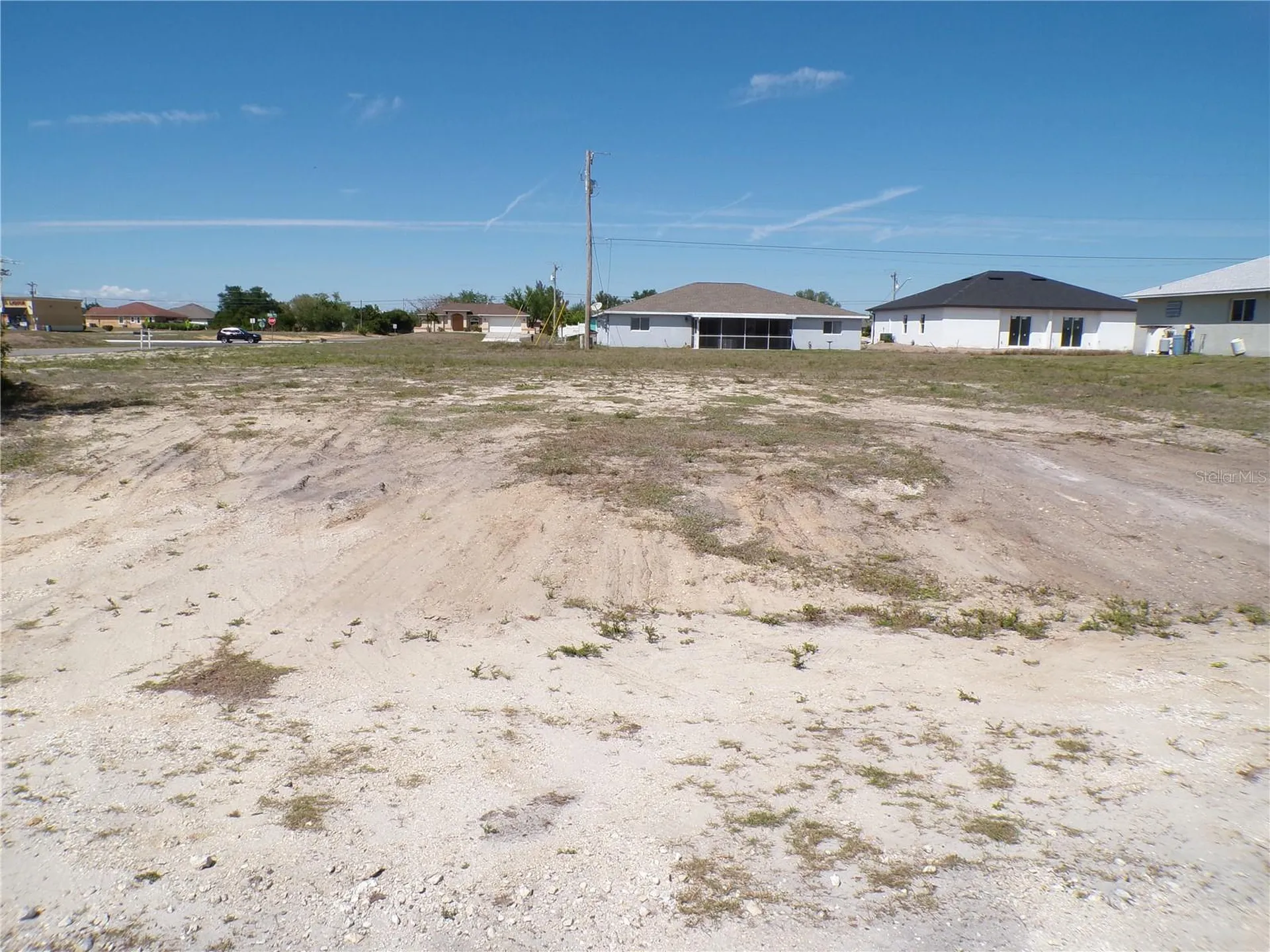 821 NE 15th Lane Cape Coral FL 33909