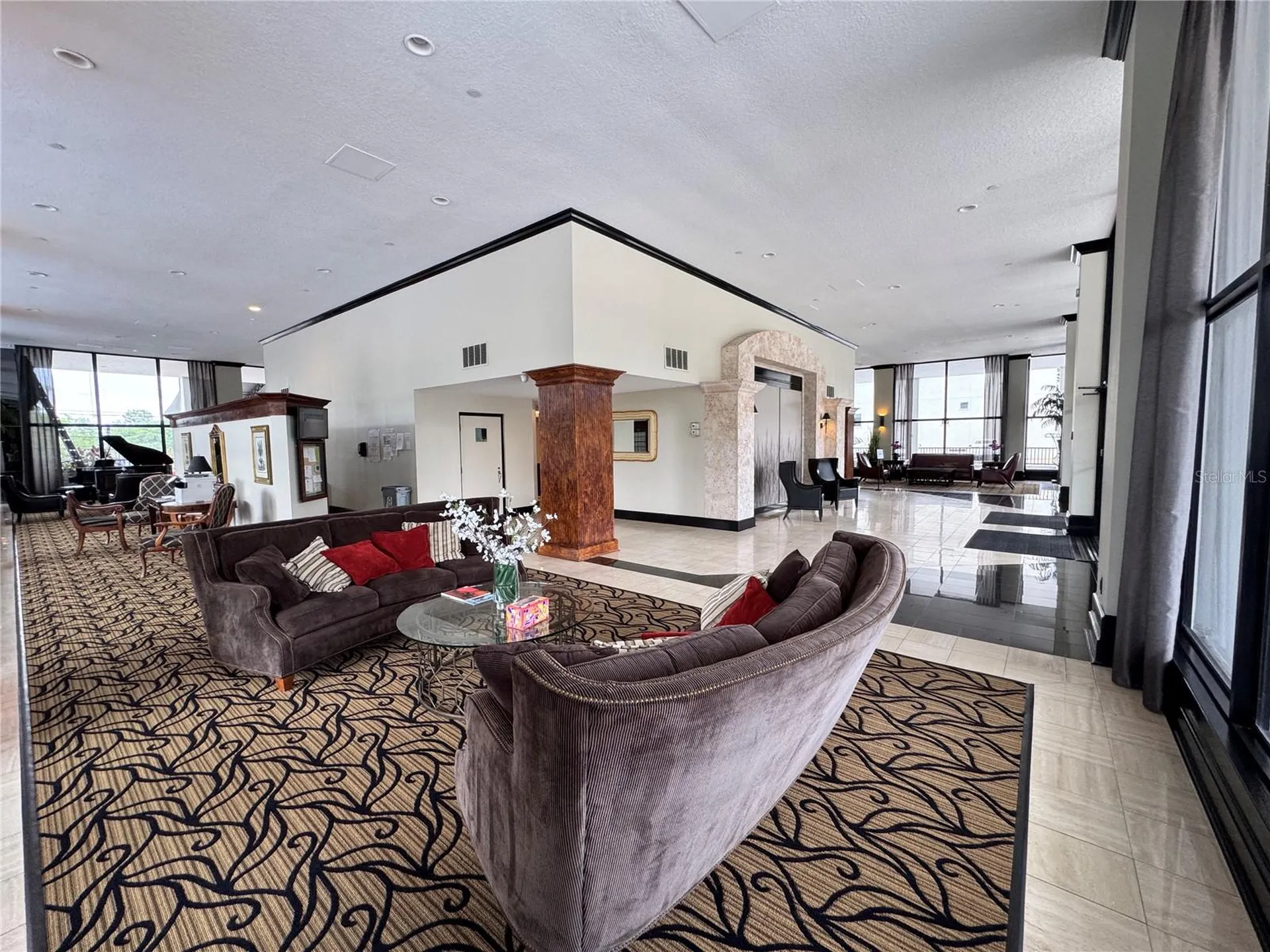 400 E Colonial Drive Orlando FL 32803