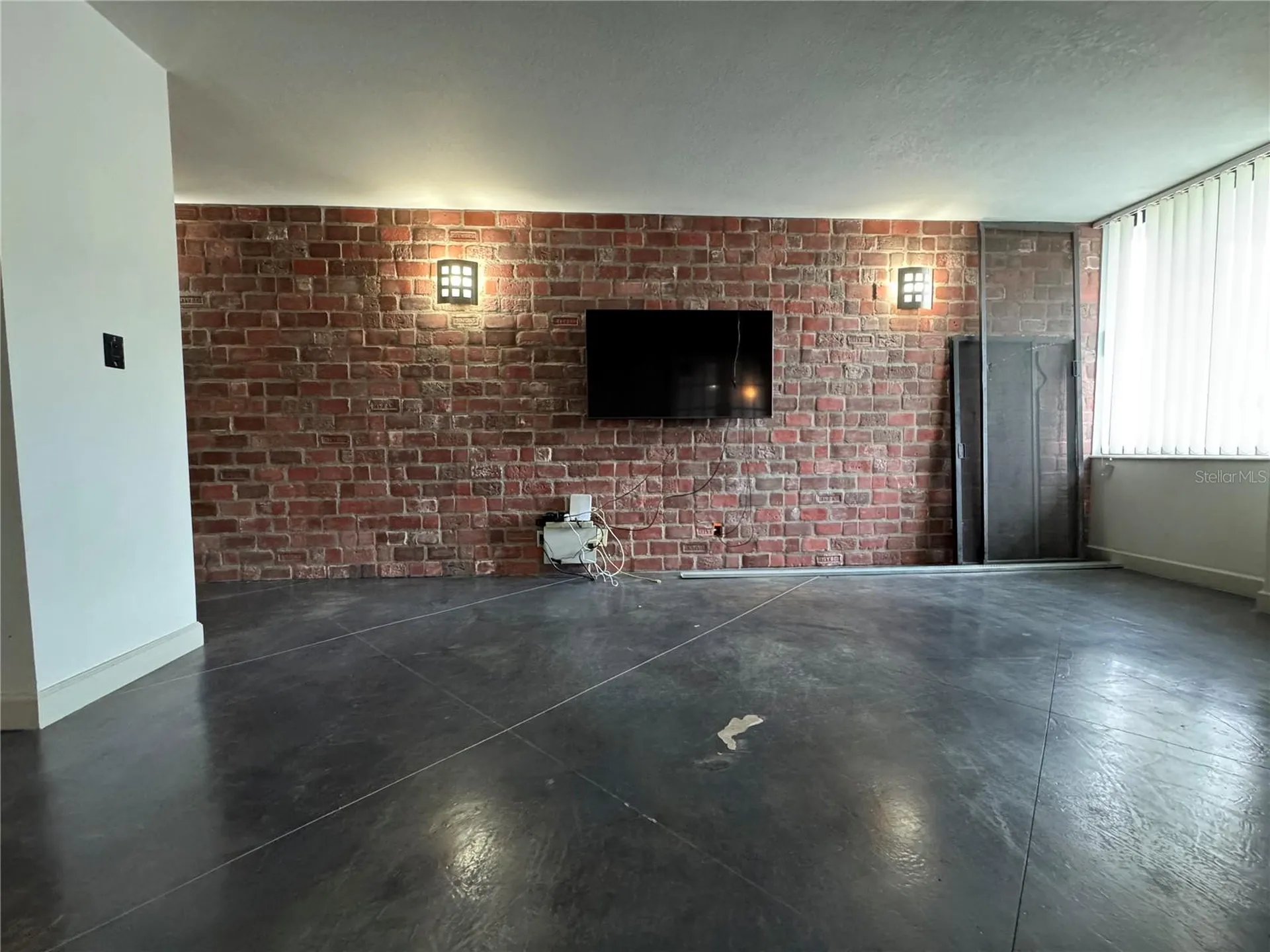 400 E Colonial Drive Orlando FL 32803