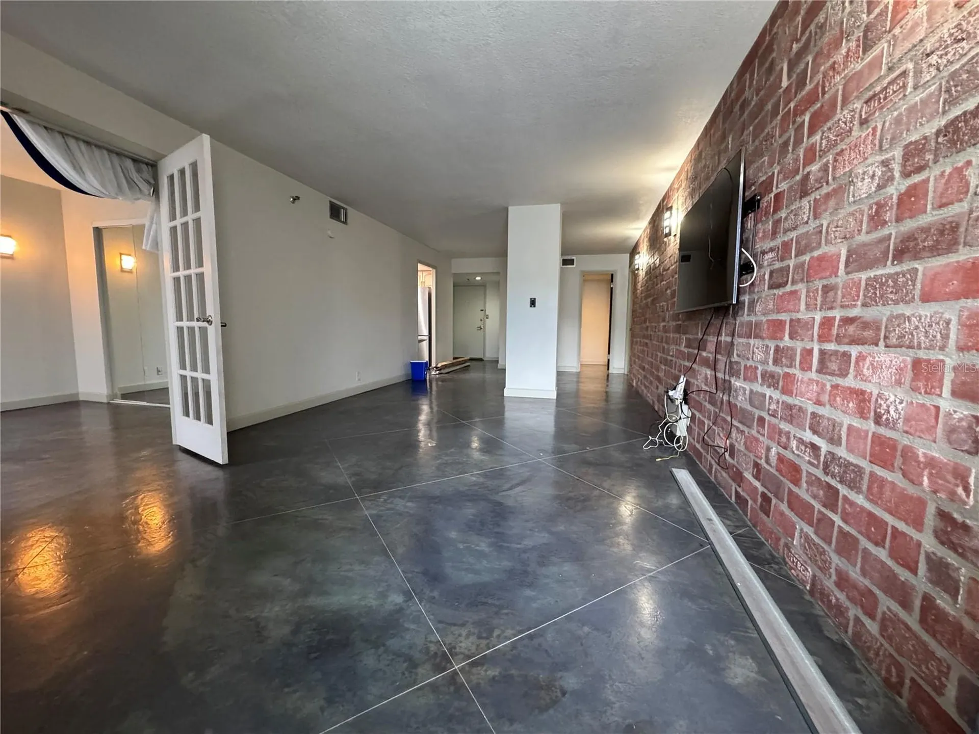 400 E Colonial Drive Orlando FL 32803