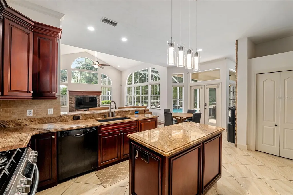 7513 NW 50th Street Gainesville FL 32653