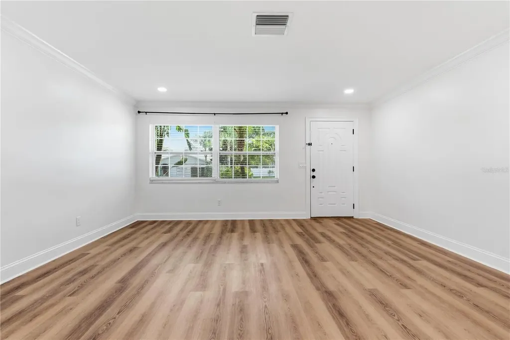 1656 Webb Drive Clearwater FL 33755