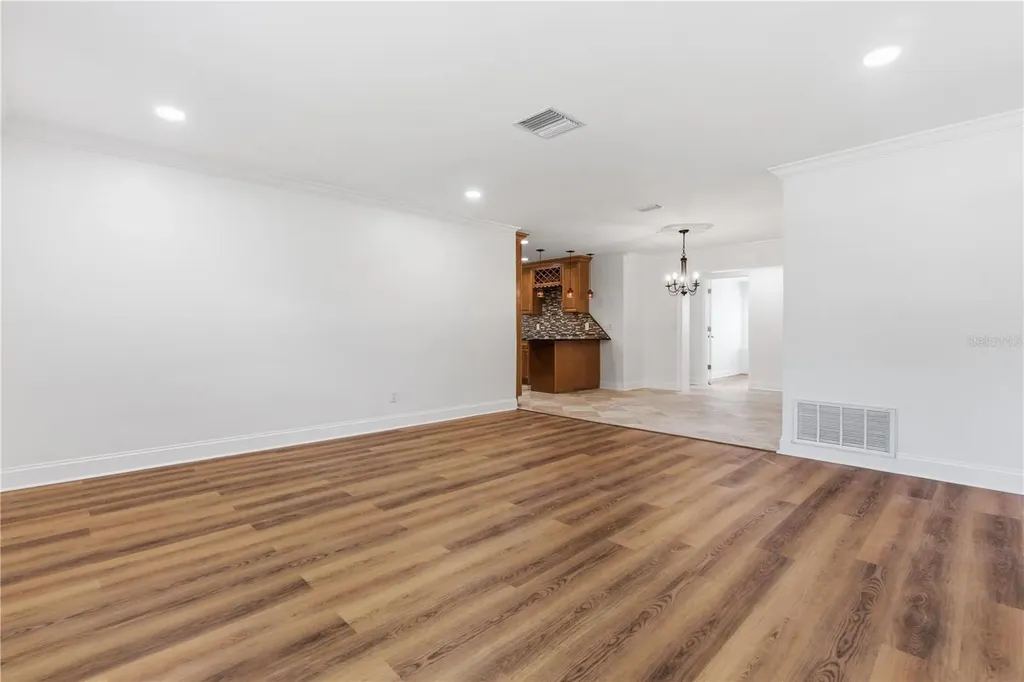 1656 Webb Drive Clearwater FL 33755