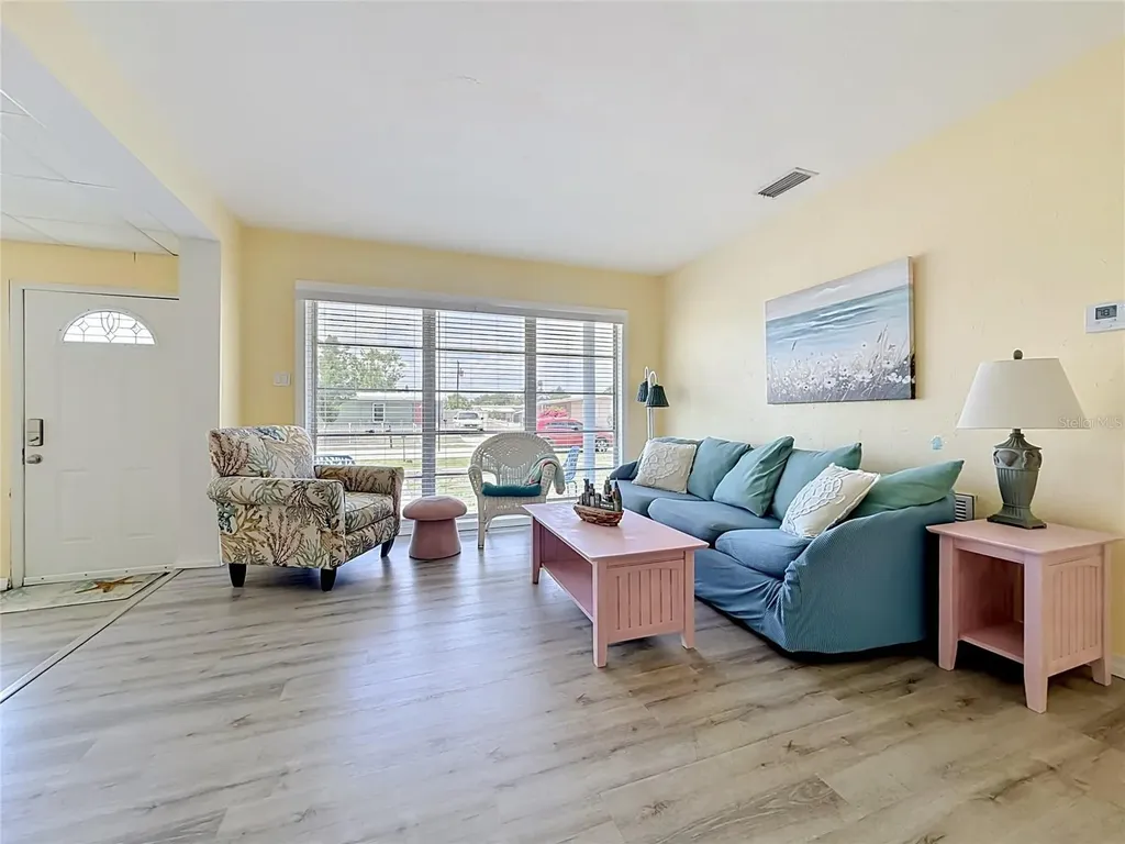 8594 Bumford Avenue North Port FL 34287