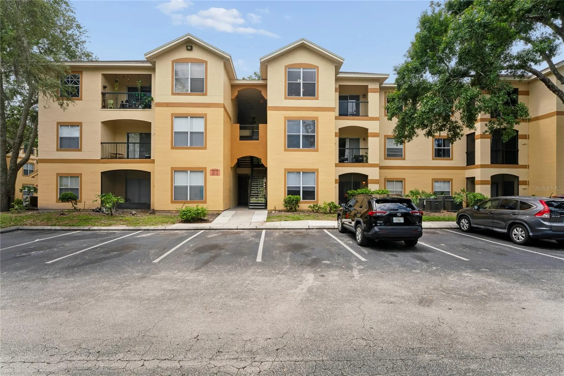 5618 Pinnacle Heights Circle Tampa FL 33624