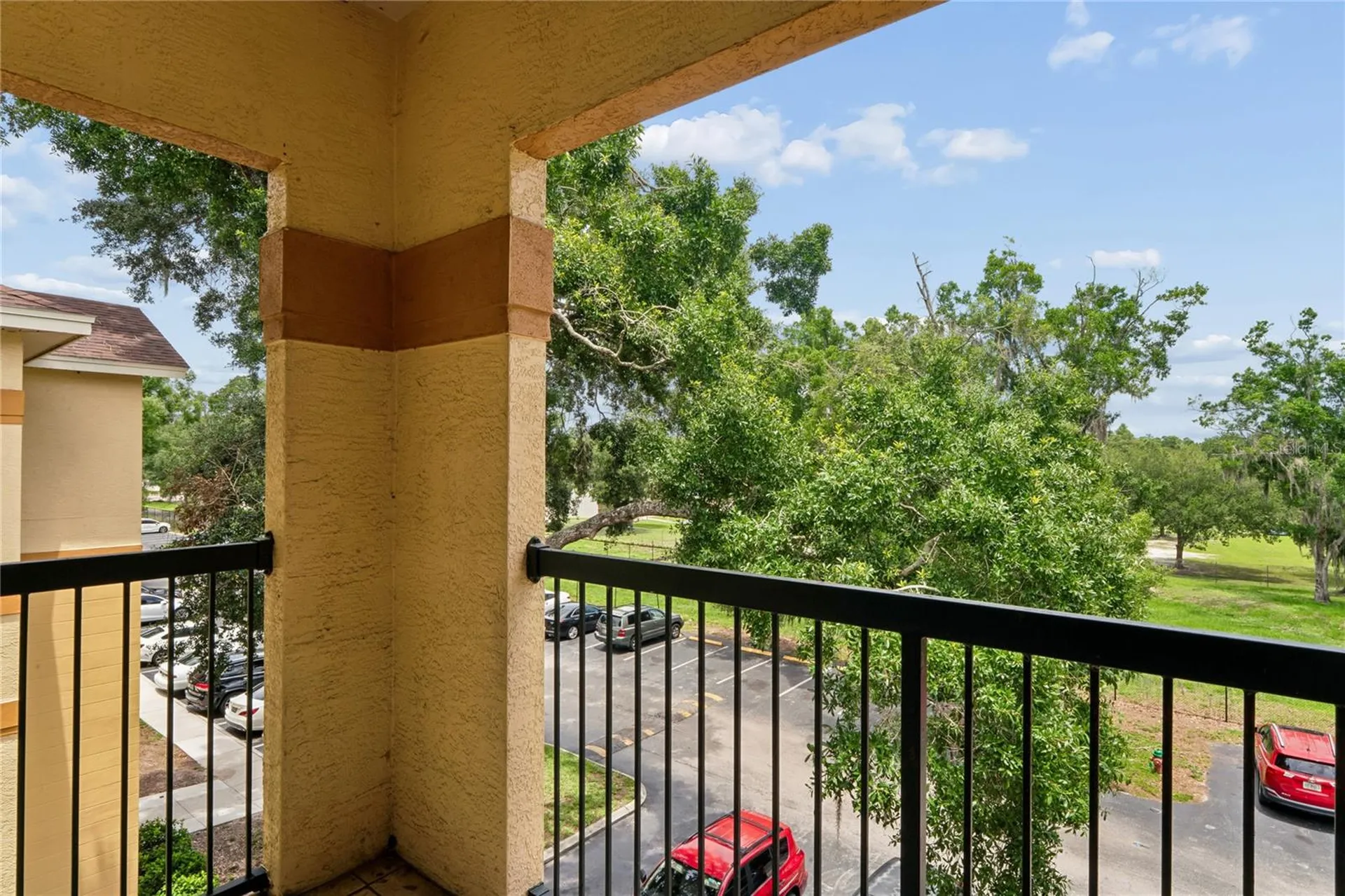 5618 Pinnacle Heights Circle Tampa FL 33624