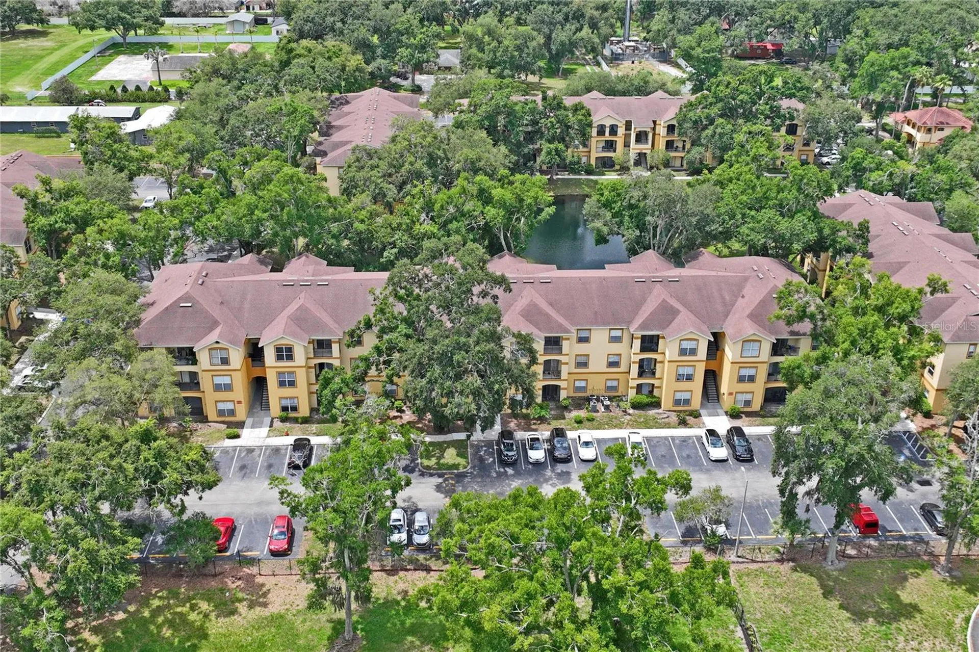 5618 Pinnacle Heights Circle Tampa FL 33624