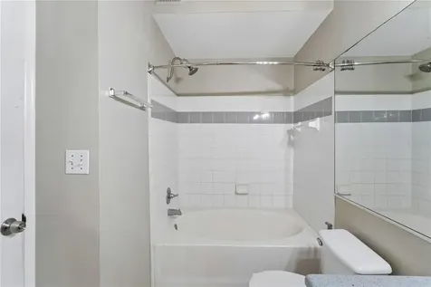 5618 Pinnacle Heights Circle Tampa FL 33624