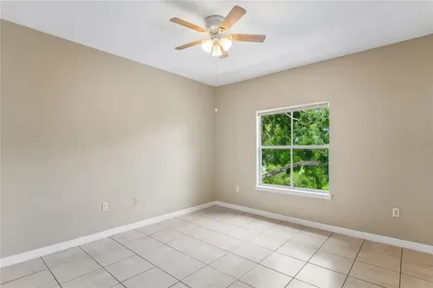 5618 Pinnacle Heights Circle Tampa FL 33624