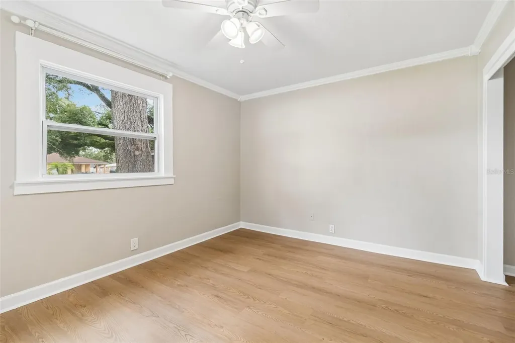2120 W Clifton Street Tampa FL 33603