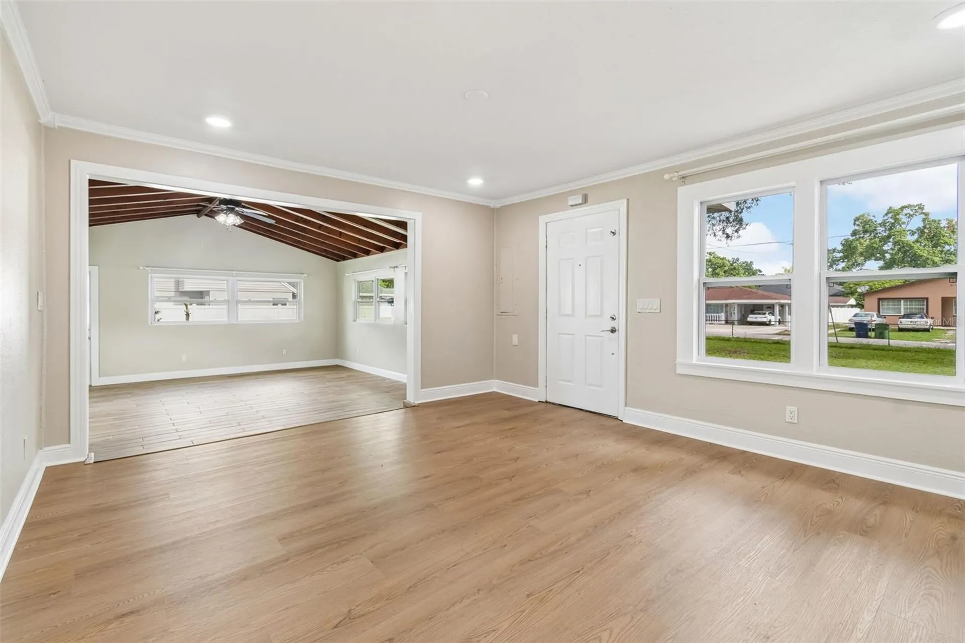 2120 W Clifton Street Tampa FL 33603