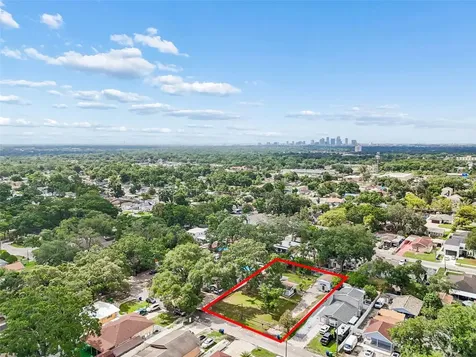 2120 W Clifton Street Tampa FL 33603