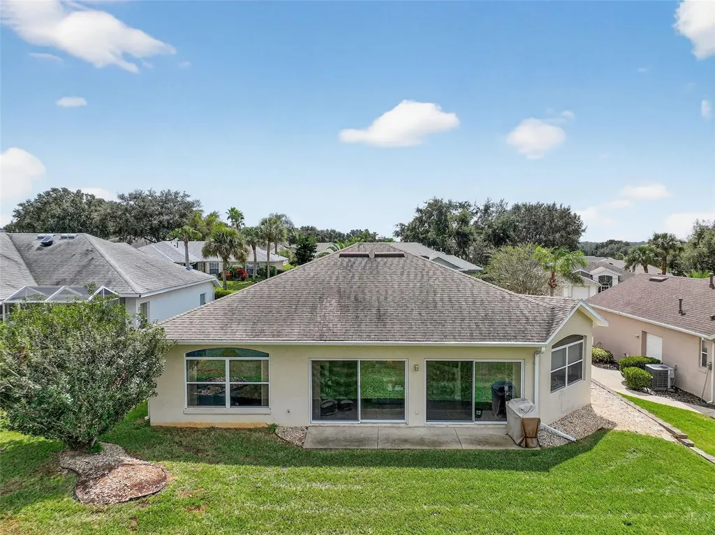 4528 Glen Coe Street Leesburg FL 34748