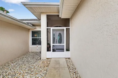4528 Glen Coe Street Leesburg FL 34748