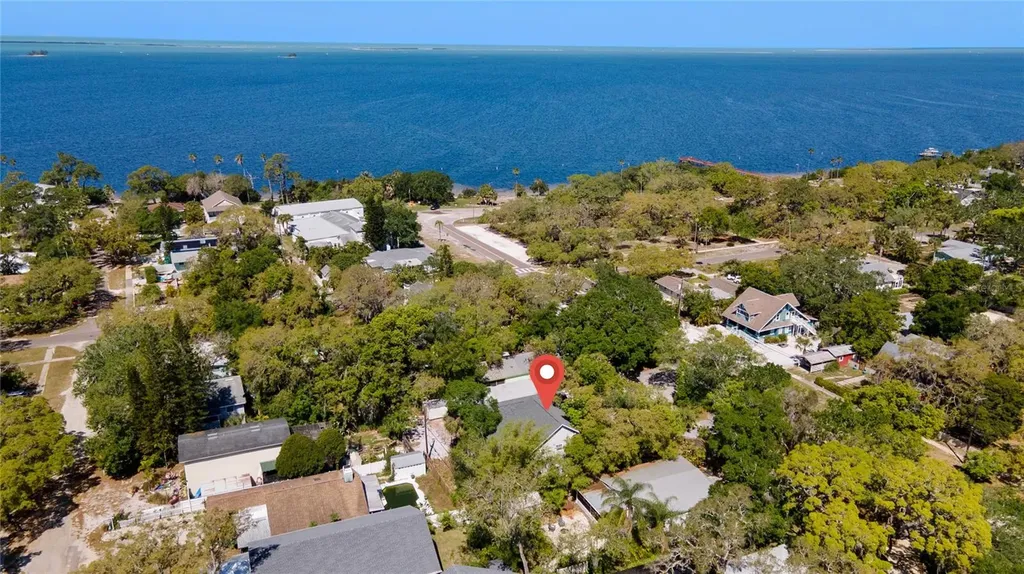 515 Crystal Beach Avenue Crystal Beach FL 34681