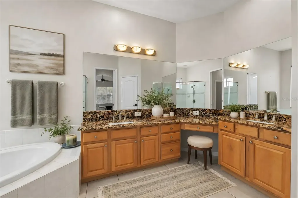 11721 Gothic Lane Tampa FL 33626