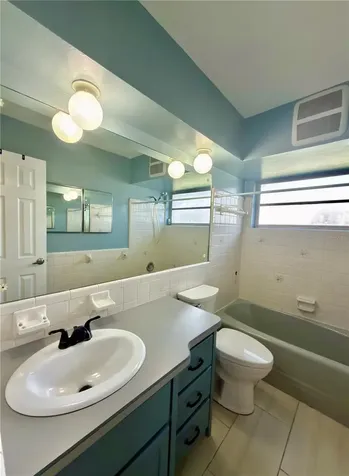 8201 120th Street Seminole FL 33772
